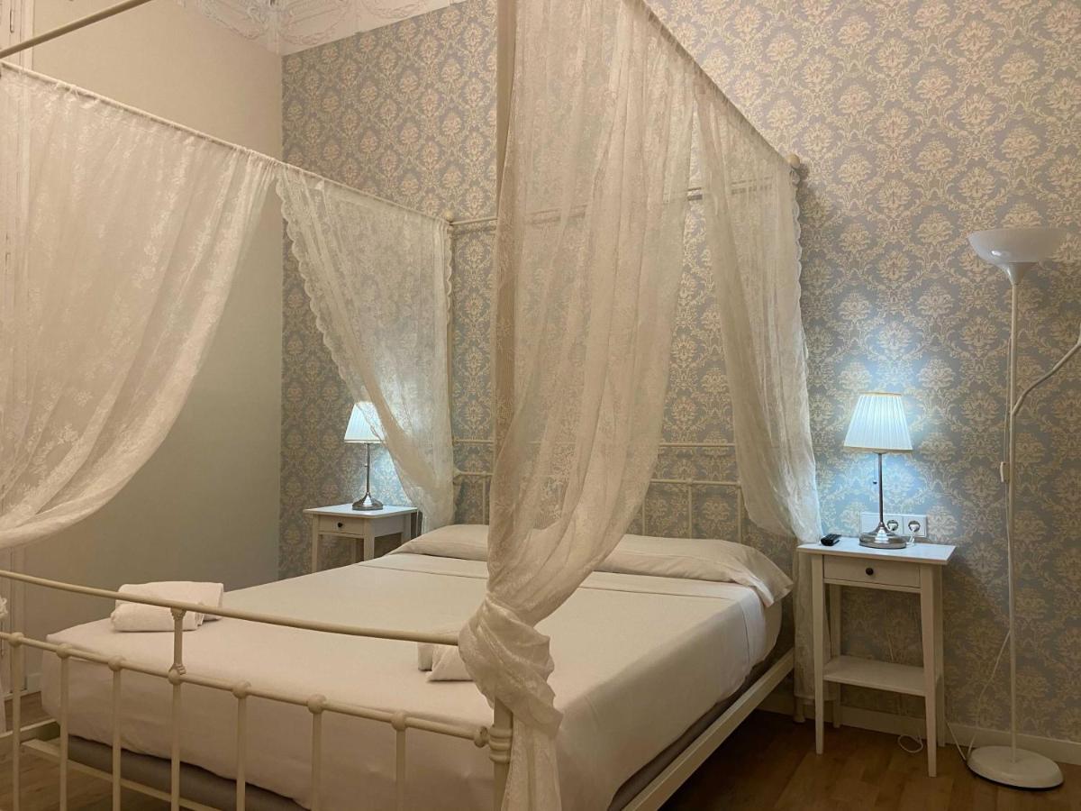 Lumine Luxury Suites By Gaiarooms Barcelona Buitenkant foto