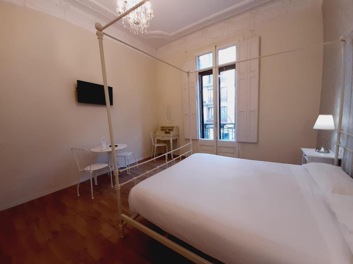 Lumine Luxury Suites By Gaiarooms Barcelona Buitenkant foto