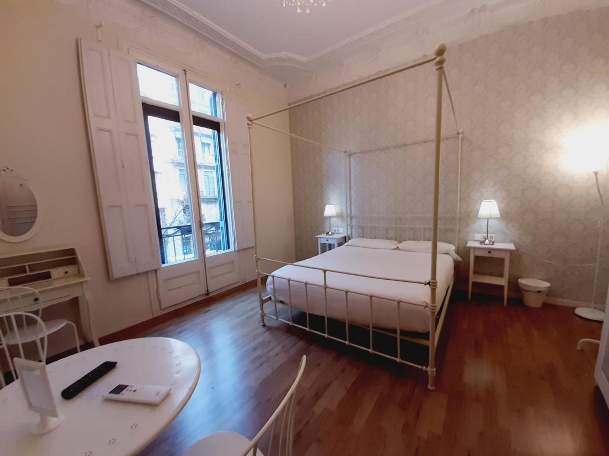 Lumine Luxury Suites By Gaiarooms Barcelona Buitenkant foto